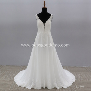 Luxury Bridal Gown Lace Sleeveless A Line Chapel Train Wedding Dresses